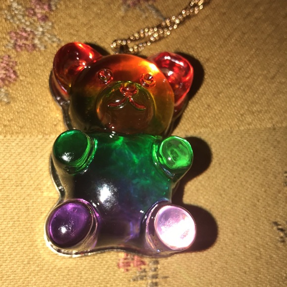 Betsey Johnson gummy bear necklace - Picture 14 of 15